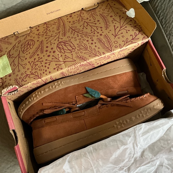 🥾 NWT MUK LUKS Cognac Soho Street Suede Moccasin Size 9 - Picture 9 of 11